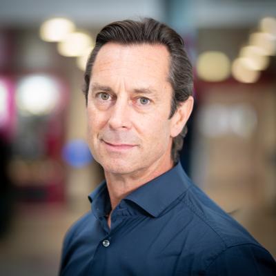 Neil Robinson, Tes Chief Revenue Officer